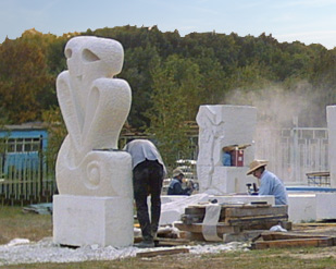 Bildhauer-Symposium in Donezk